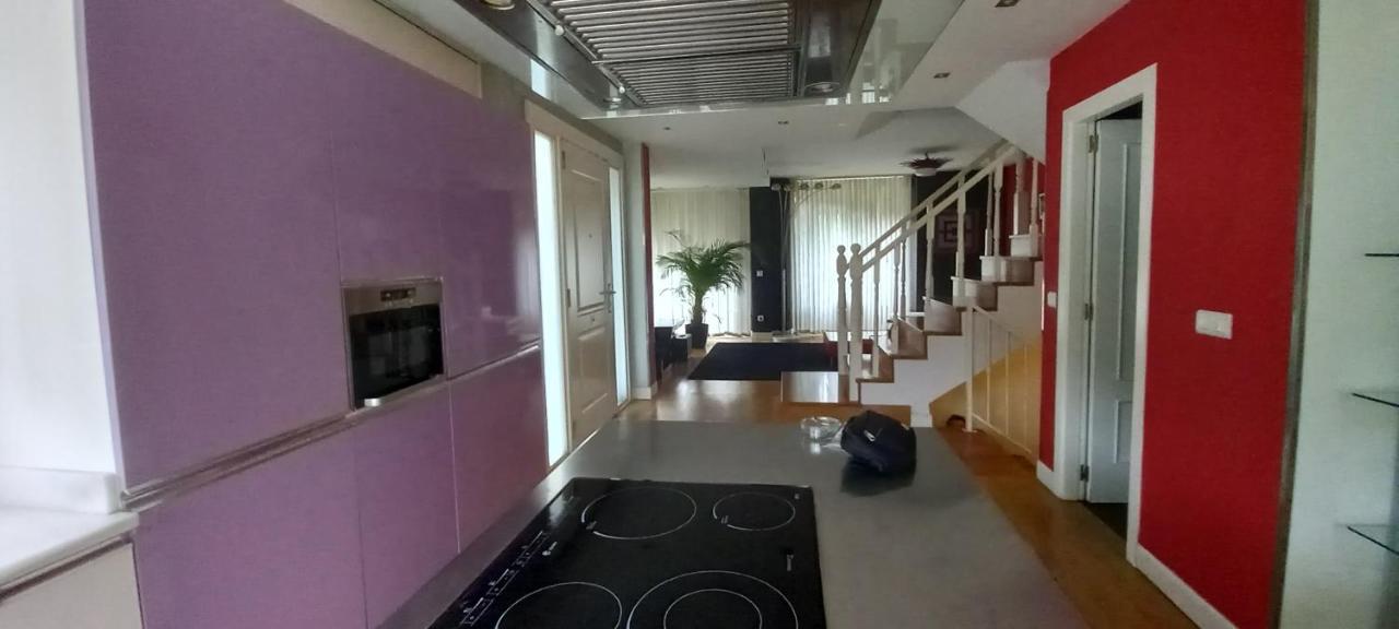Chalet Con Piscina, Sauna Y Jacuzzi Cerca Del Mar A Media Hora De Bilbao Y Santander El Puente  Exterior photo
