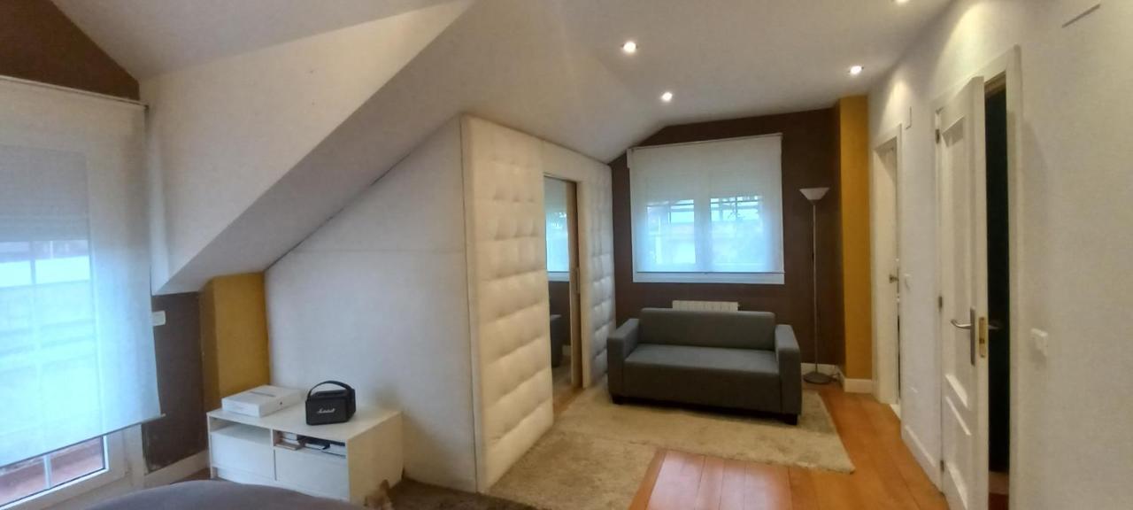 Chalet Con Piscina, Sauna Y Jacuzzi Cerca Del Mar A Media Hora De Bilbao Y Santander El Puente  Exterior photo