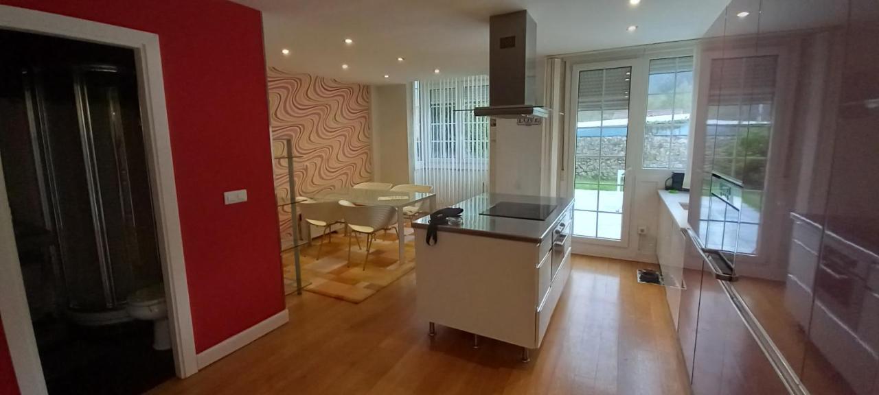 Chalet Con Piscina, Sauna Y Jacuzzi Cerca Del Mar A Media Hora De Bilbao Y Santander El Puente  Exterior photo