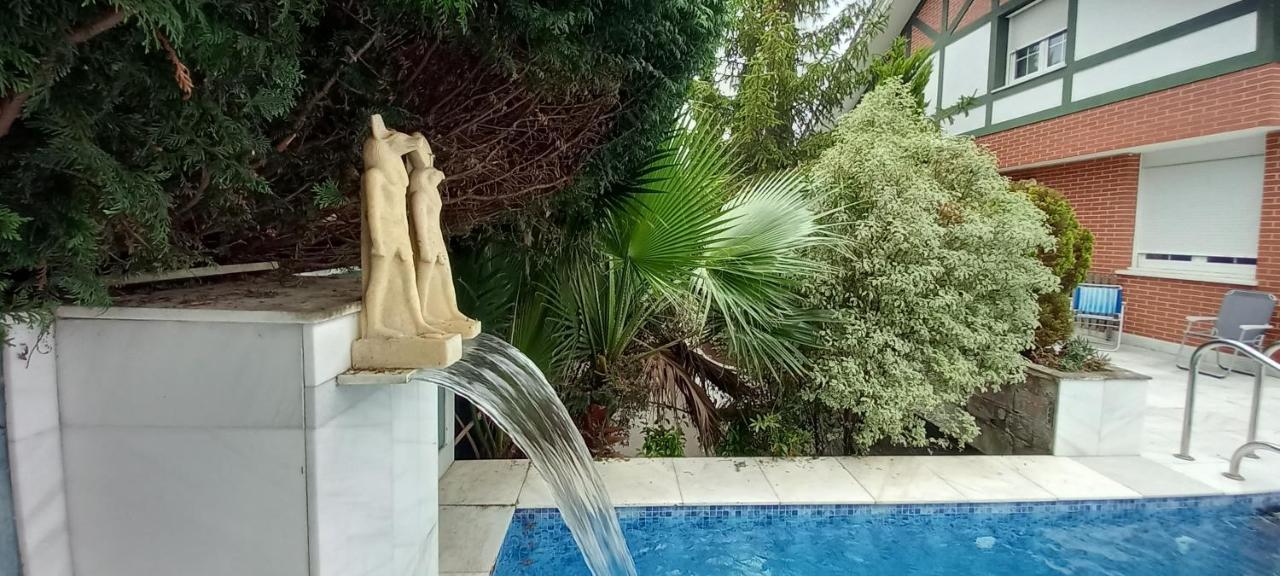 Chalet Con Piscina, Sauna Y Jacuzzi Cerca Del Mar A Media Hora De Bilbao Y Santander El Puente  Exterior photo